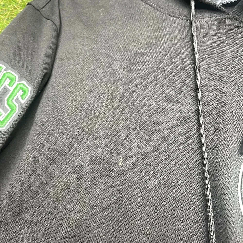 Pro Standard Boston Celtics Hoodie Mens Large Black Patches Embroidered NEW